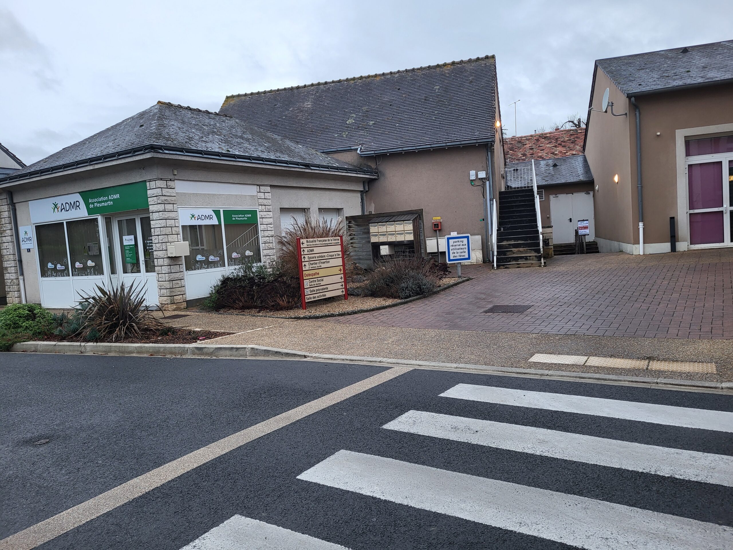 salle Pleumartin 4 avenue Jourde